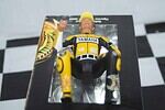 Minichamps figurine yamaha v.rossi 2005  1:12th 312 050096