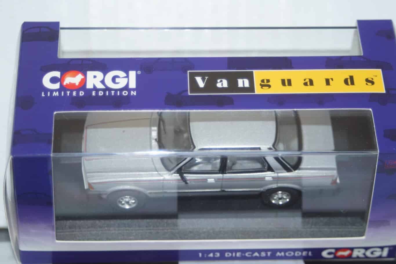 Vanguards ford cortina mk5 crusader 1600 silver 1/43 ref  va15001