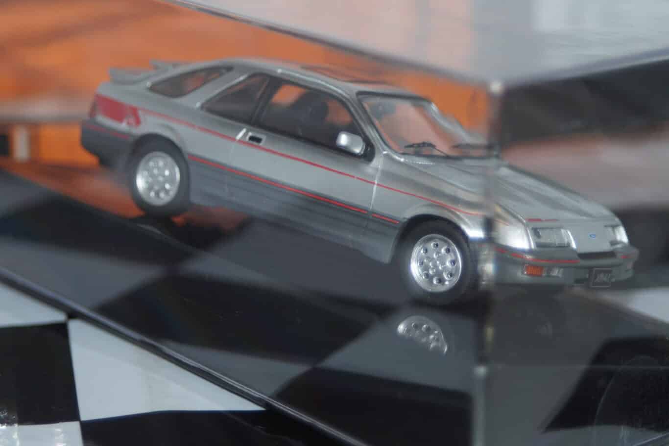 Ixo ford sierra xr4i silver diecast 1:43 clc483n.22