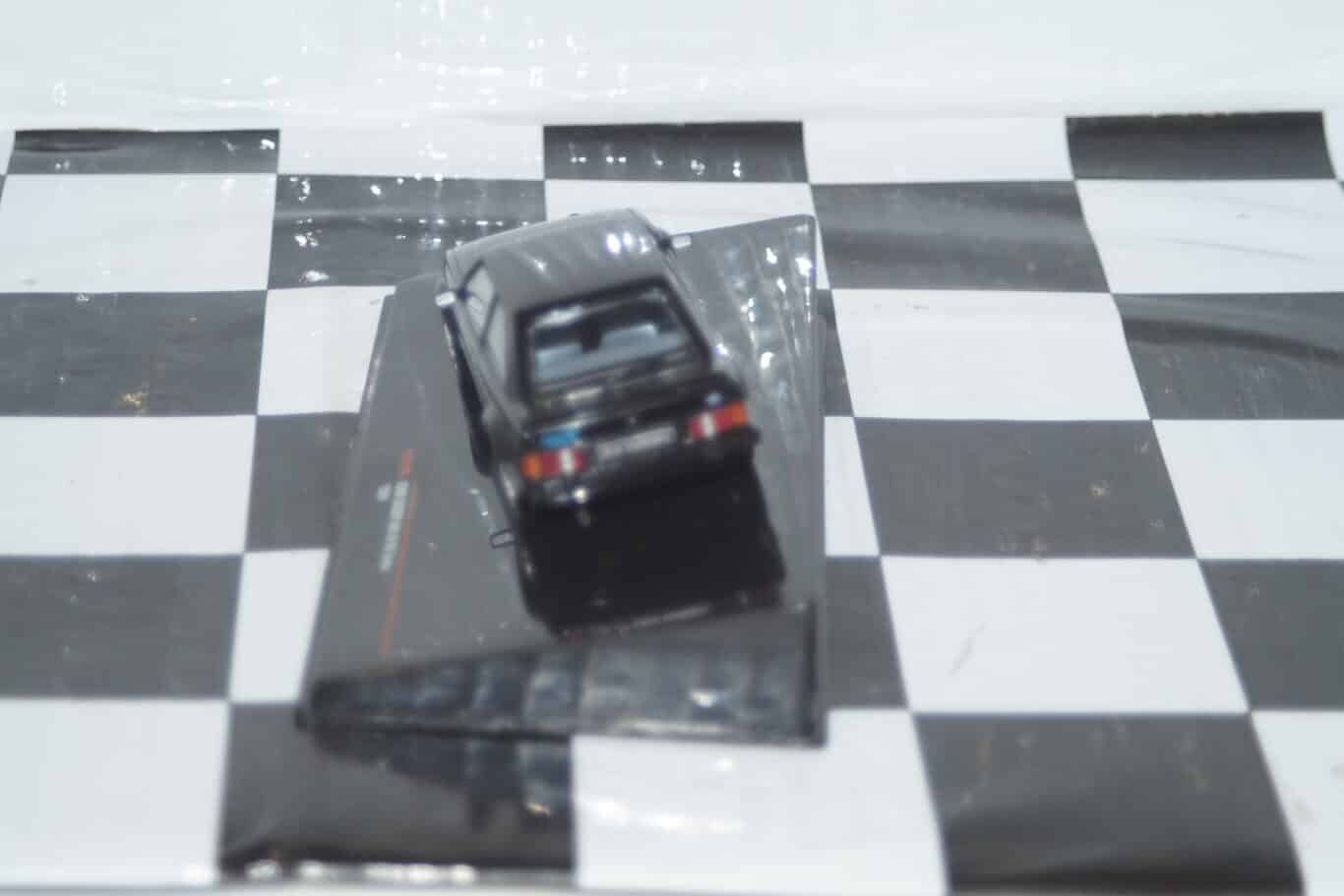 Ixo ford escort mk3 rs turbo 1984 diecast 1:43 clc420n