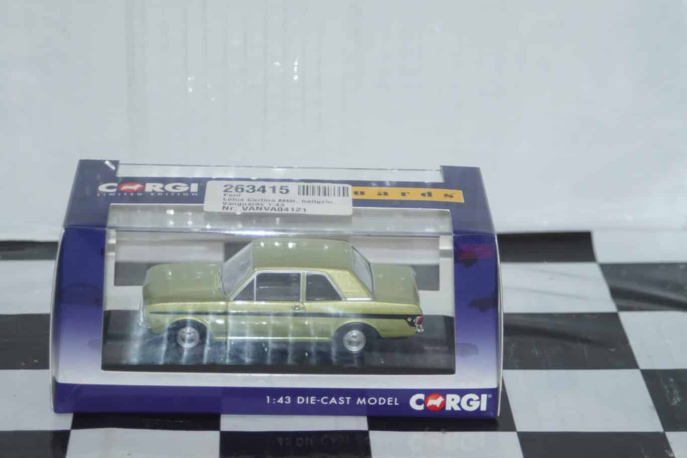 Ixo ford escort mk3 rs turbo 1984 diecast 1:43 clc420n