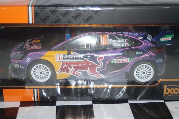 Ixo ford puma #19 winner in the monte carlo 2022 s.loeb ref rmc110.22
