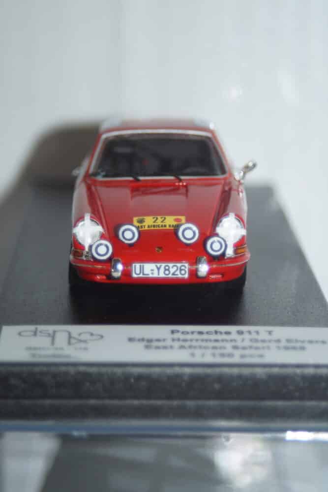 Ixo ford puma #16  a.fourmaux in the monte carlo 2022 ref rmc111.22