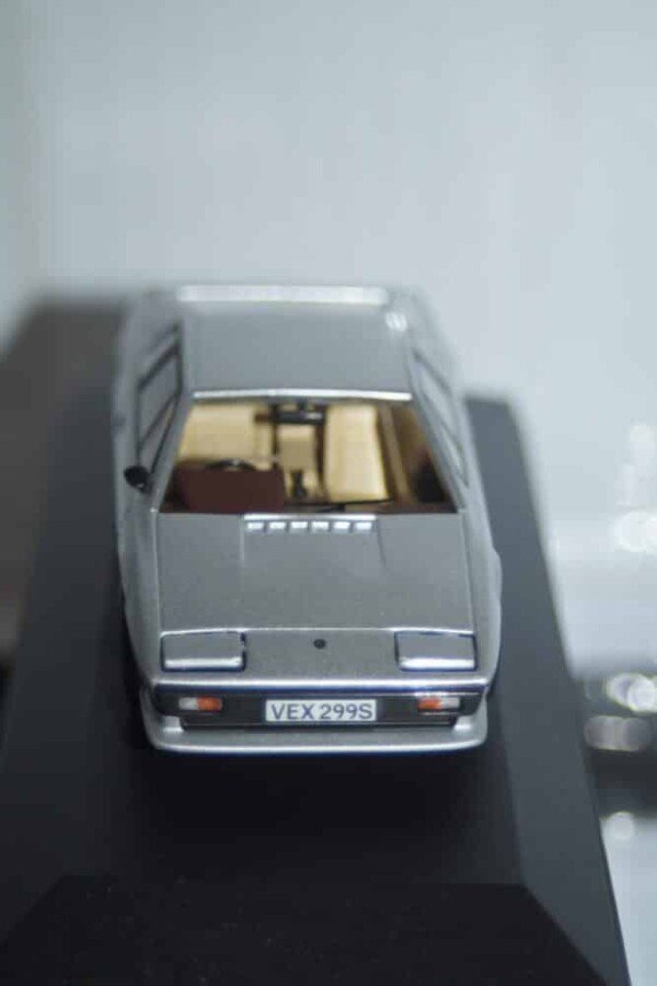 Vanguards morris 1800 mk2 1970 world cup rally ref va08913 1:43