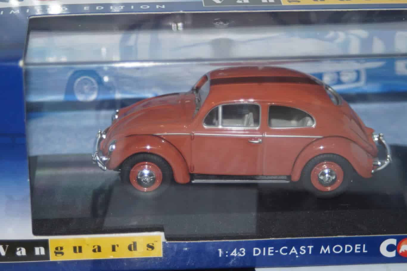 Corgi vanguards volkswagen golf mk 2 gti white va13605 1:43