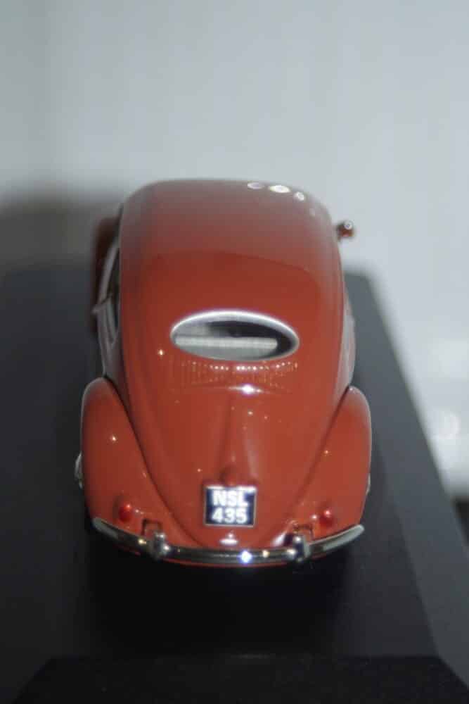 Corgi vanguards volkswagen golf mk 2 gti white va13605 1:43
