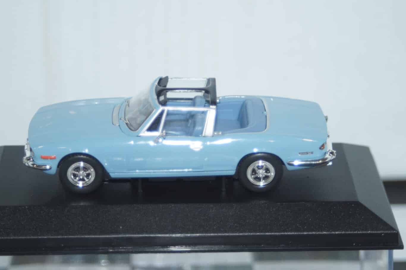 Vanguards  triumph stag mk 1 blue ref  va10117 1:43