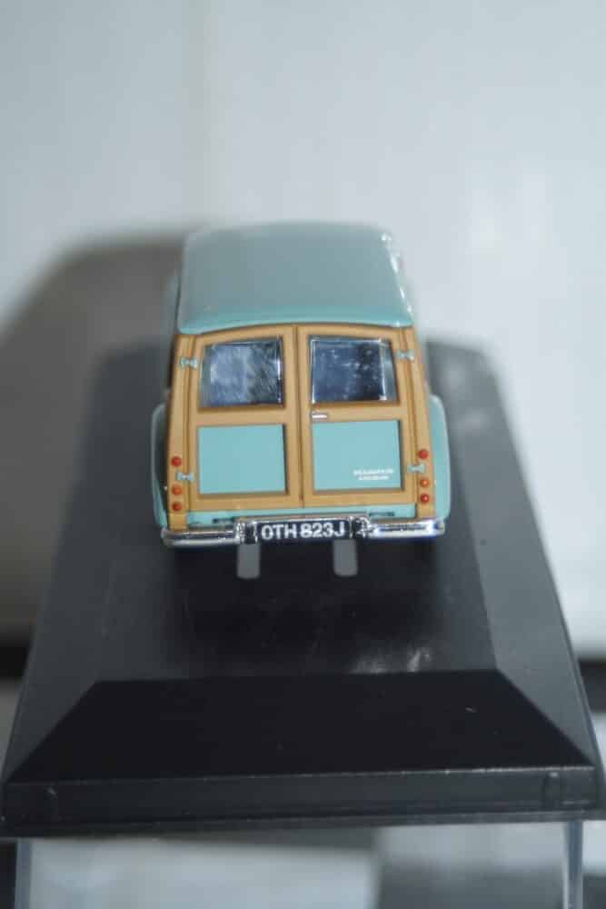 Corgi vanguards morris minor pick up sandy beige ref va08303