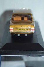 Vanguards ford cortina mk3 2000e black ref va10317
