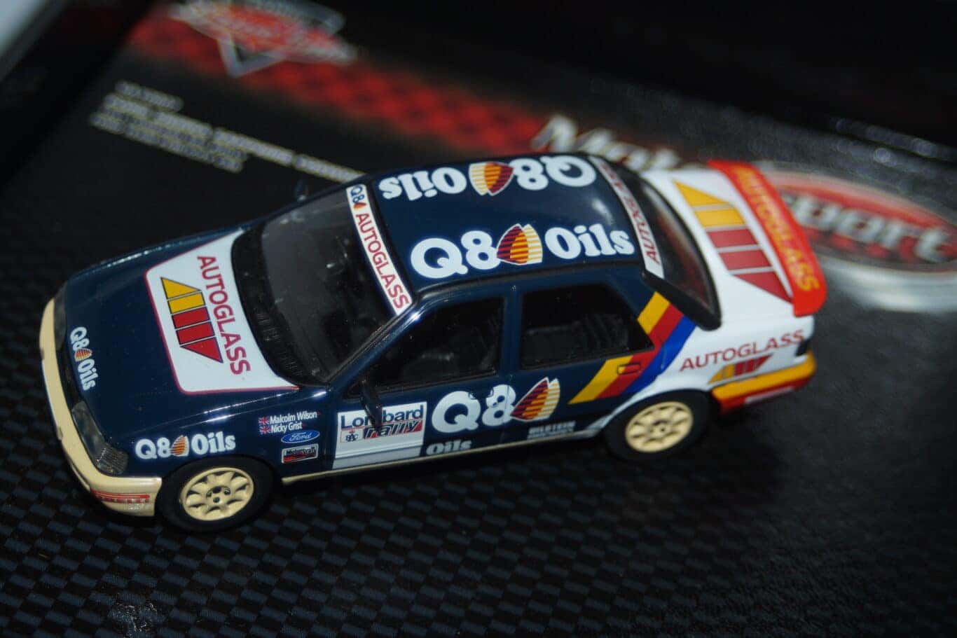 Corgi ford 100e top hat racing ed glaister ref va02112 1:43rd