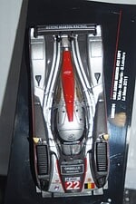 Ixo lola aston martin #22 lmp1 le mans 2011 ickx  1:43 lmm214