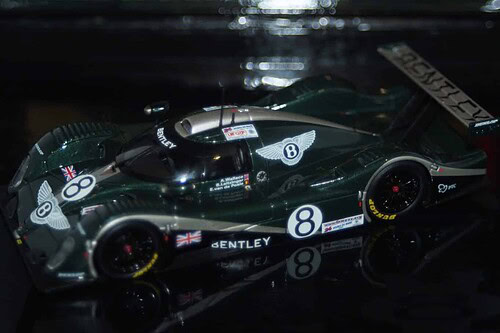 Minichamps bentley exp speed 8 lm 2002 24hr diecast 436 021308
