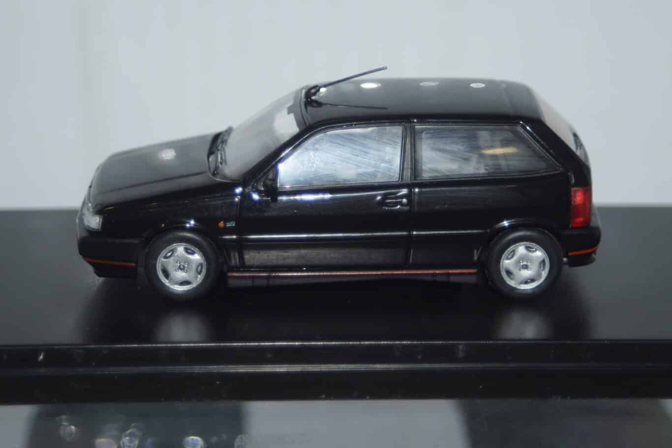 Premium x diecast fiat tipo 2.0 16v 1995 black prd455 1:43