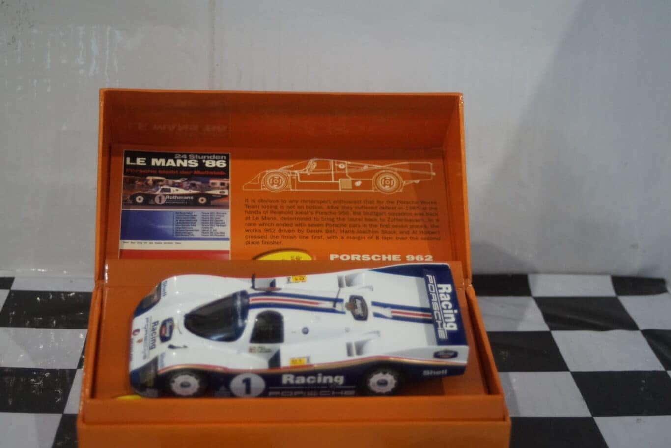 Slot it porsche 962 lm1986 #1 h.j.stuck cw04