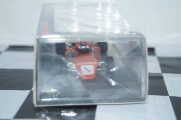 Spark brabham bt38 winner monza f2 1972 #1 g.hill 1:43 resin s7437