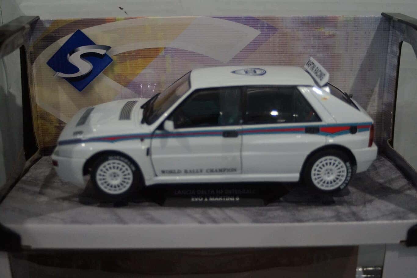 Solido lancia delta hf integrale evo 1 martini 6 1:18 diecast s1807804