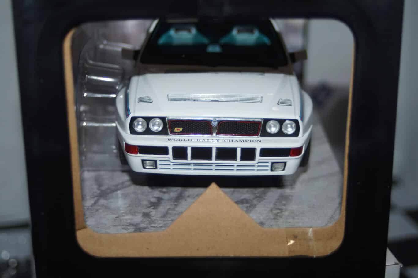 Solido lancia delta hf integrale evo 1 martini 6 1:18 diecast s1807804