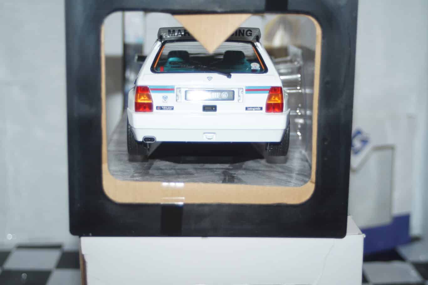 Solido lancia delta hf integrale evo 1 martini 6 1:18 diecast s1807804