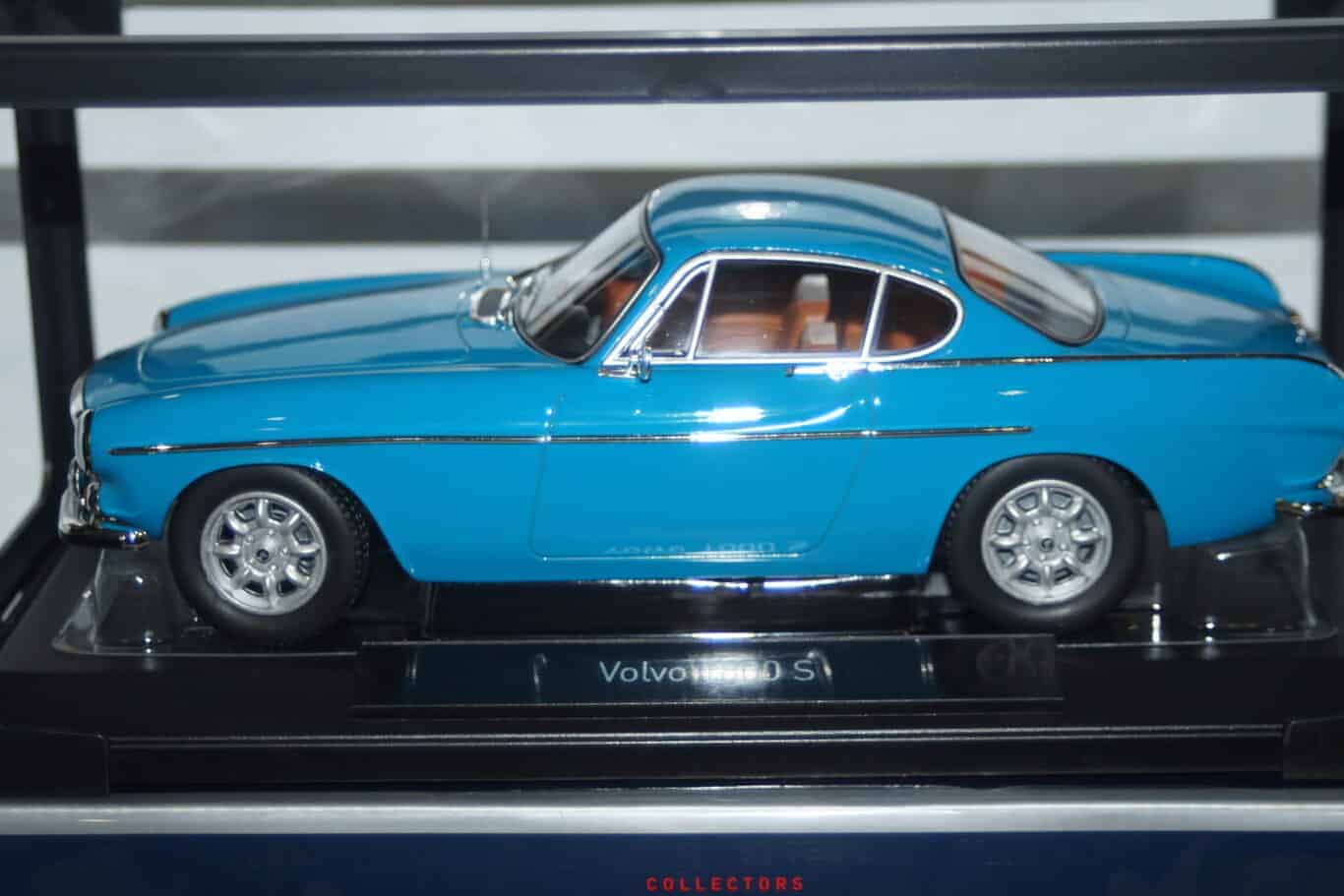 Norev volvo 1800 s 1969 medium blue 1:18 scale 188702