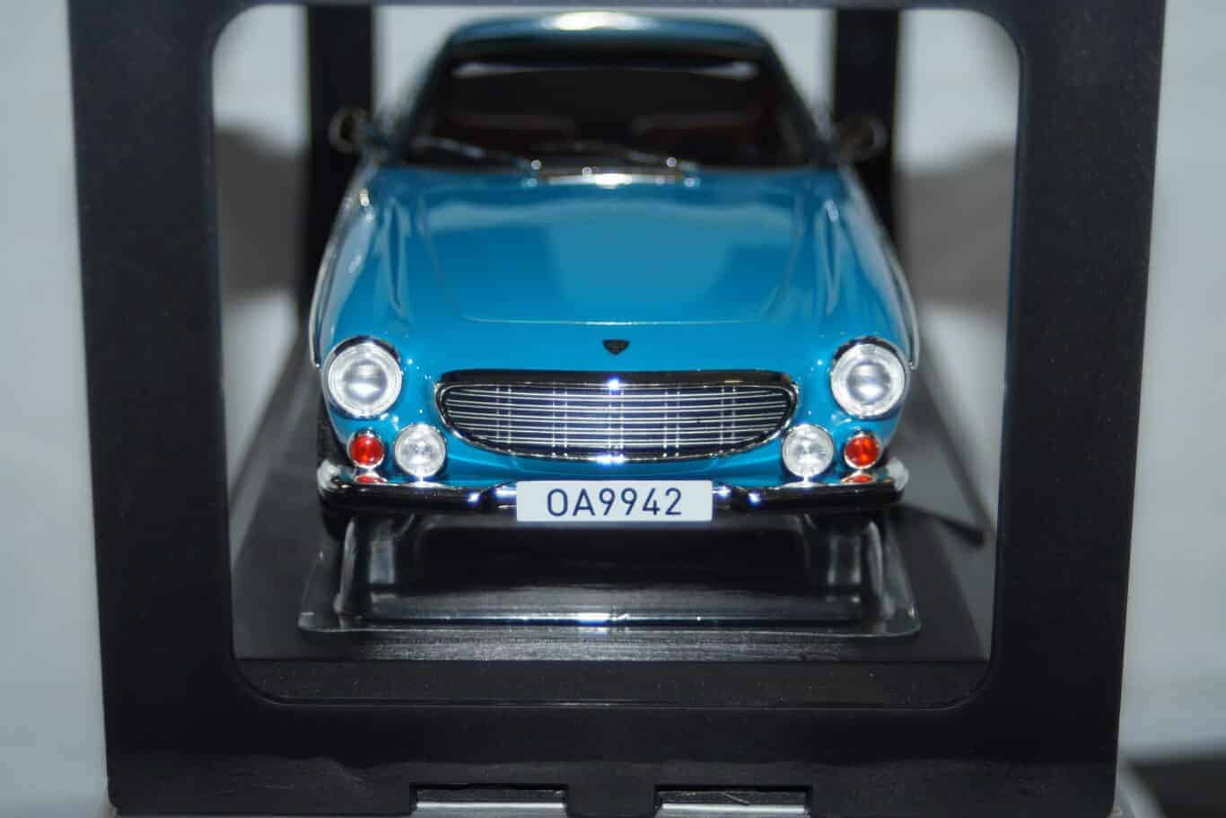 Norev volvo 1800 s 1969 medium blue 1:18 scale 188702