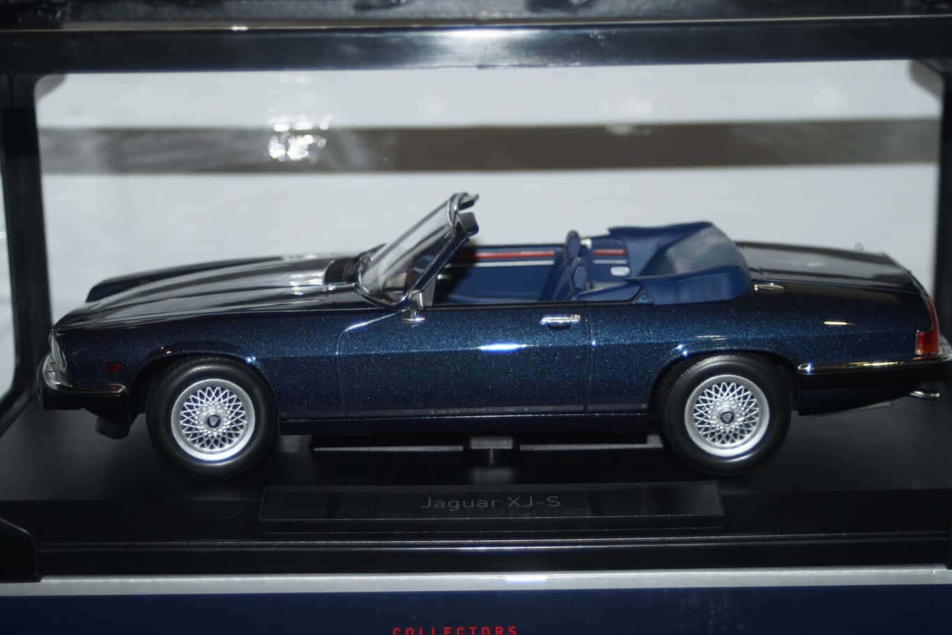  norev jaguar xjs cabriolet 1988 blue metallic 1:18 scale 182636 ltd 1000