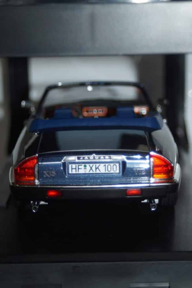  norev jaguar xjs cabriolet 1988 blue metallic 1:18 scale 182636 ltd 1000