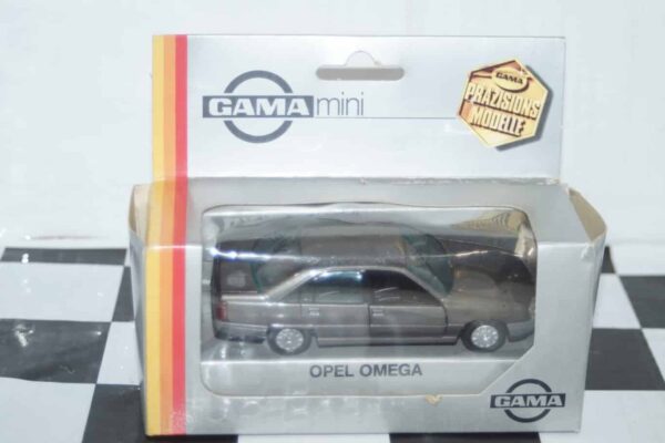 Gama opel omega vauxhall carlton 1989 grey 1130 in 1:43 scale 1st issue
