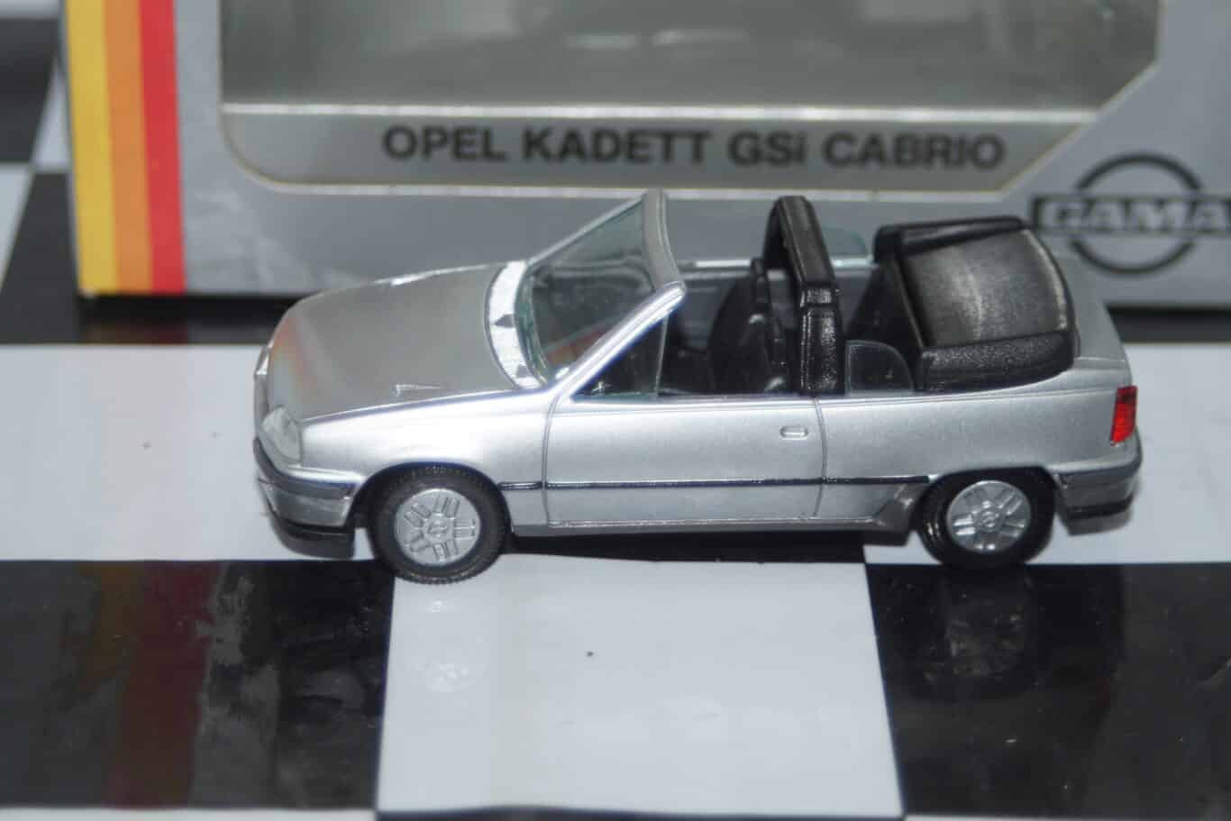 Gama opel kadett vauxhall astra mk2 gsi cabrio silver 1135 1:43