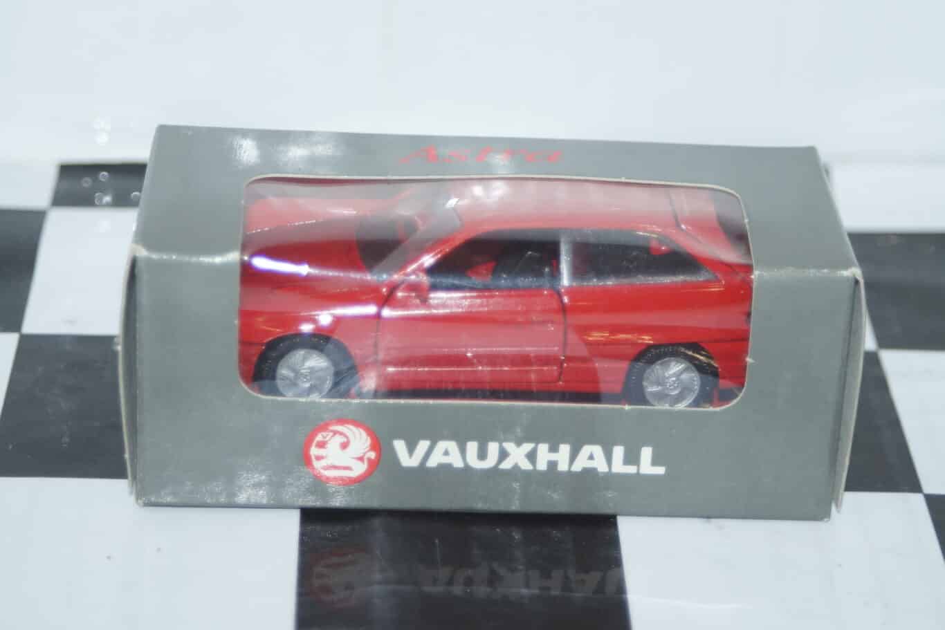 Gama vauxhall astra mk3 gsi red in vauxhall box in 1:43 scale