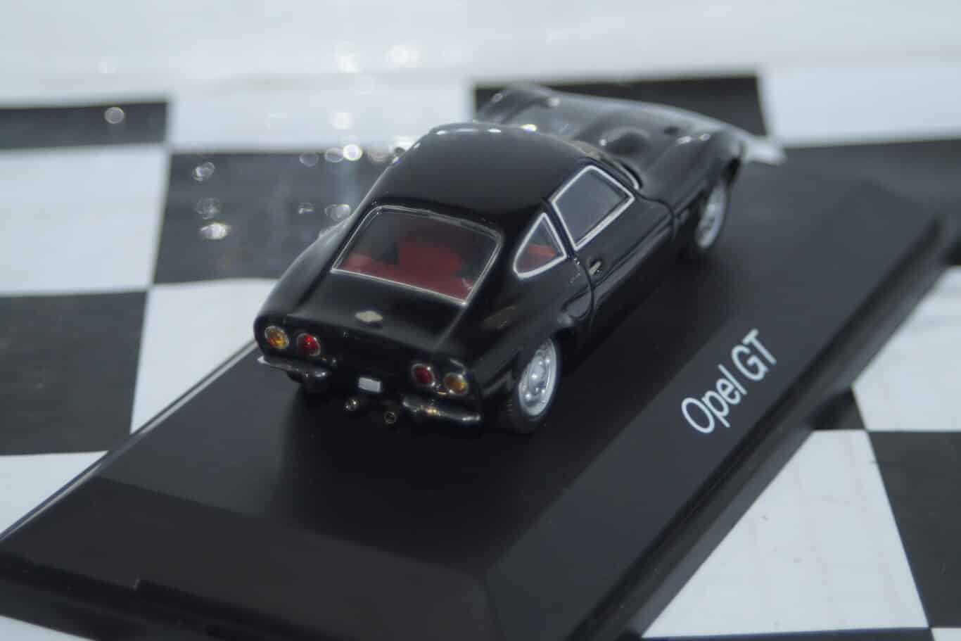 Schuco opel gt black 1:43 ref  02312