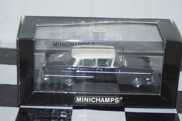 Minichamps opel kapitan 1959-1963 in black 1:43 430 040000