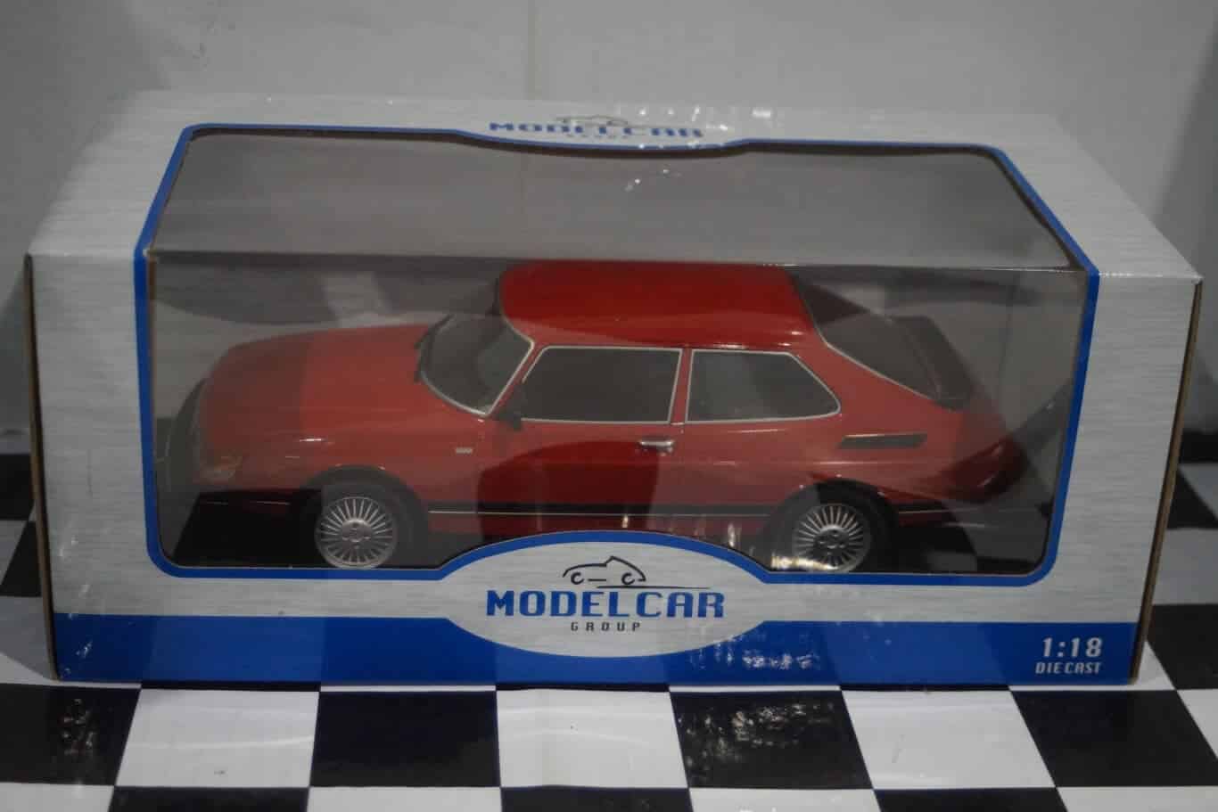 Model car group saab 900 turbo white mcg18339