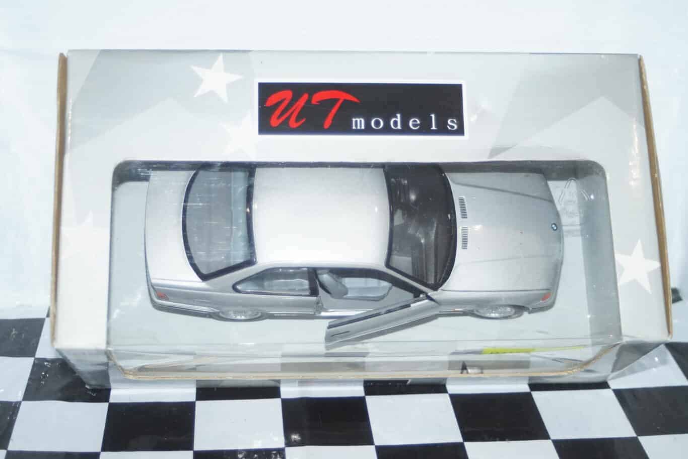 Ut models ford escort cosworth 1992 blue metallic 1:18 180 062101