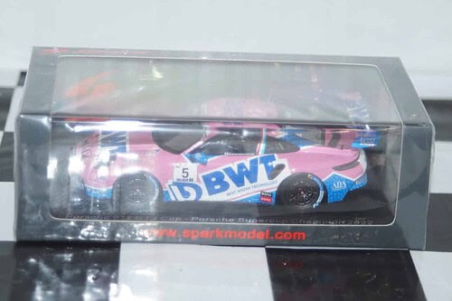 Spark porsche 911 gt3 cup gb champion 2022 1:43 resin uk018