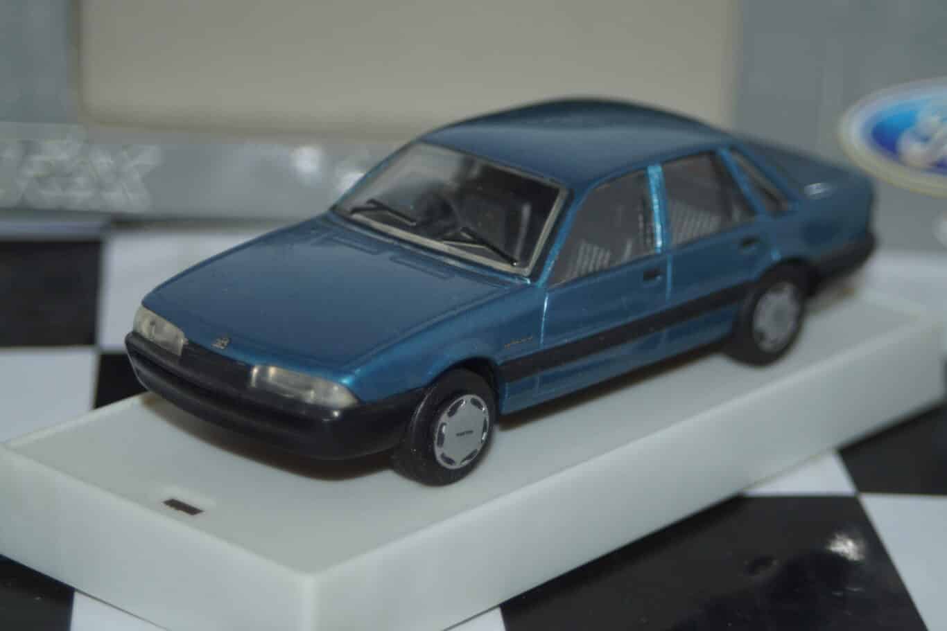 Trax top gear holden vl commodore sedan 1986 tr16b
