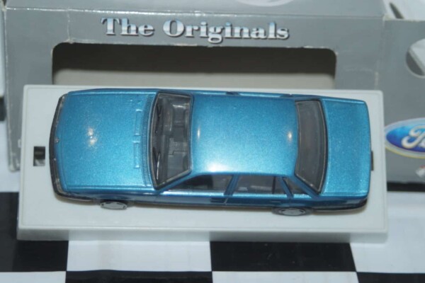 Trax top gear holden vl commodore sedan 1986 tr16b