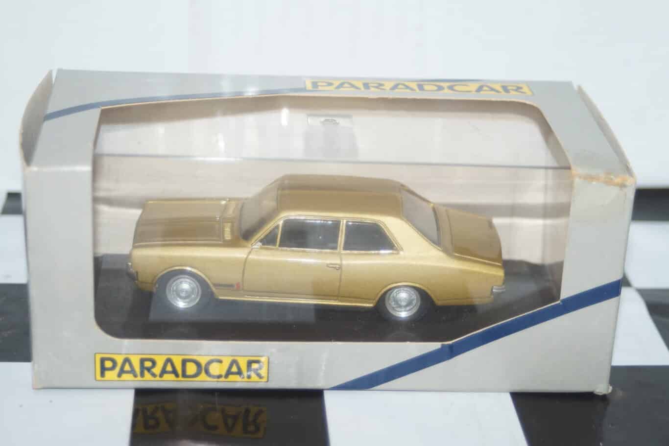 Paradcar opel commodore 2t. 1967 037