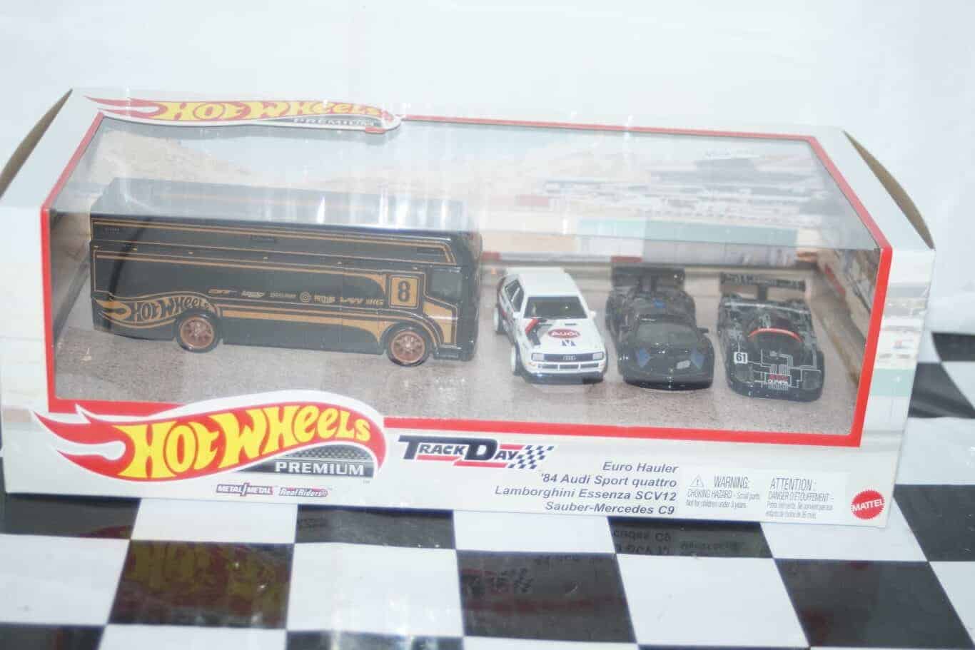 Hotwheels premium deutschland design 5 car set hff41-la10 1:64 diecast
