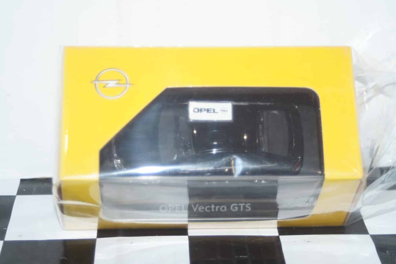 Schuco opel / vauxhall vectra hatch gts in 1:43 scale 9162891