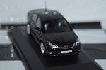 Schuco opel / vauxhall vectra hatch opc in 1:43 scale 90485104