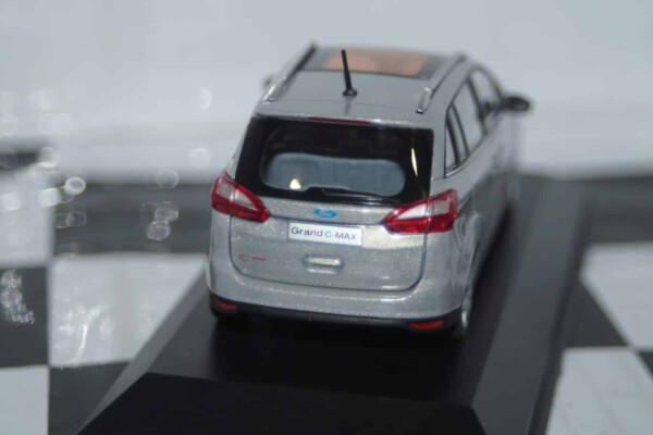 Minichamps ford grand c-max grey 5 door 2010 dealer boxed 430 089103