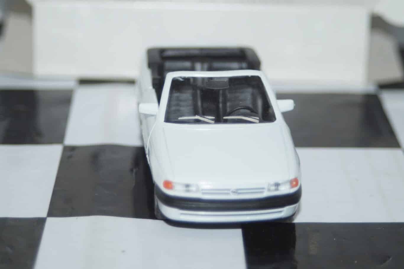 Gama opel vauxhall astra cabrio in white 51026 in 1:43