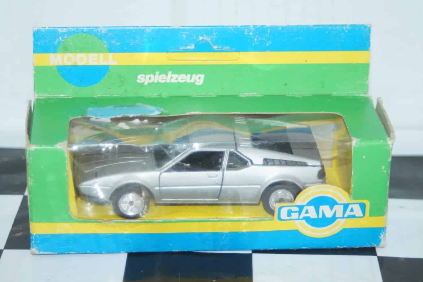 Gama bmw m1 silver 891, green box in 1:43 scale