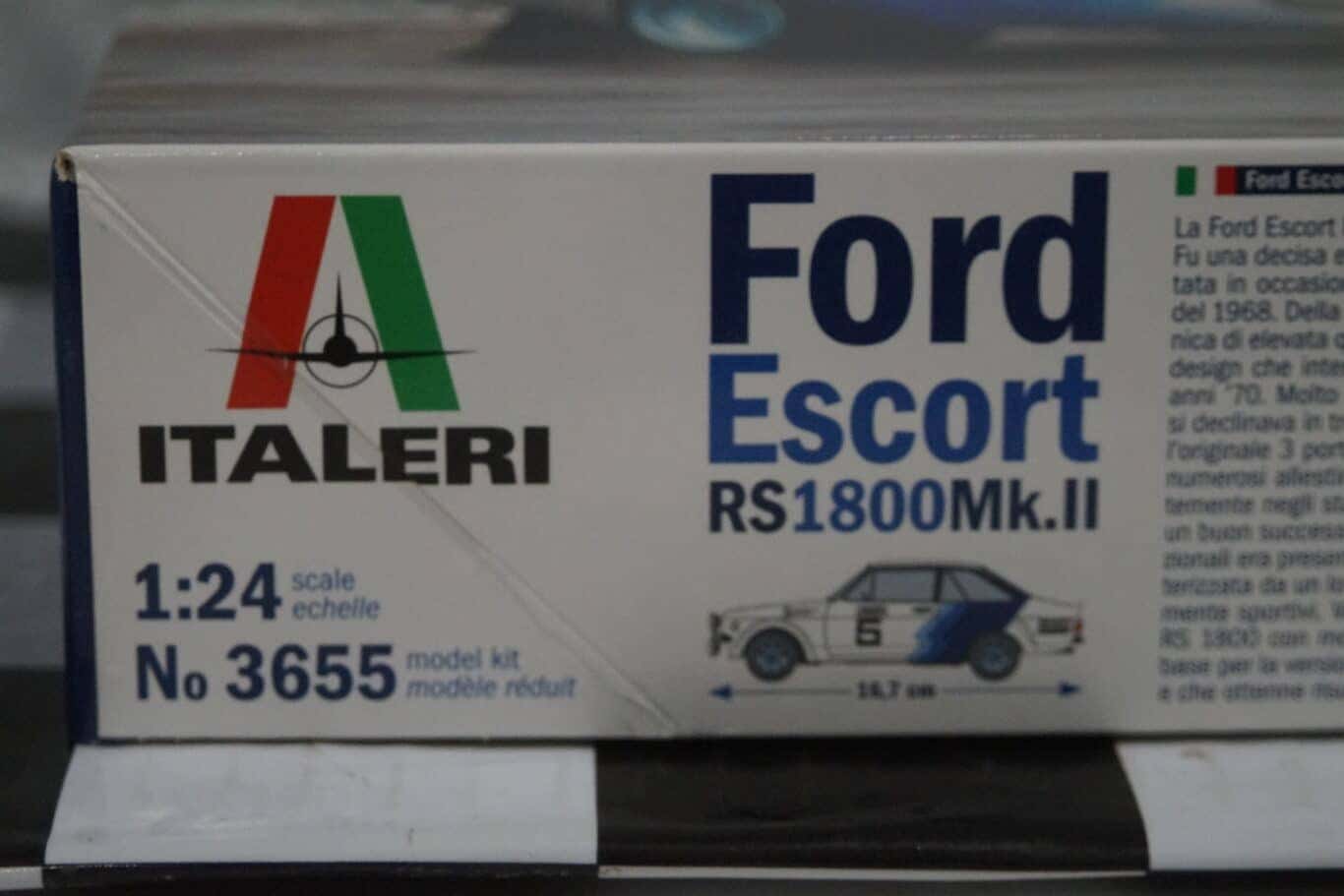 Italeri ford escort rs1800 mk2 monte carlo 1979 3655 1:24 model kit