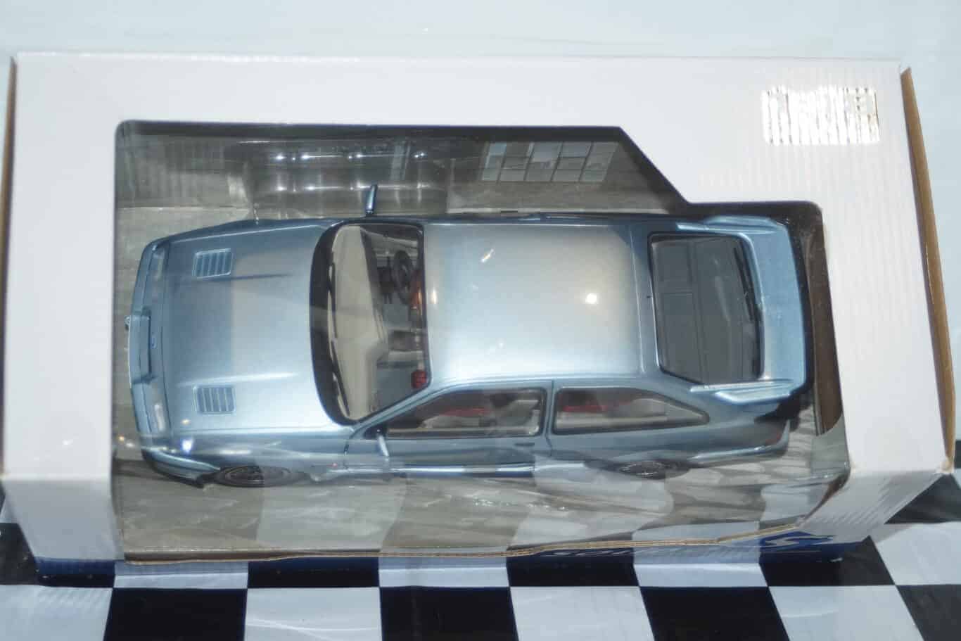 Solido ford sierra 3 door cosworth rs500 blue 1:18 diecast s1806106