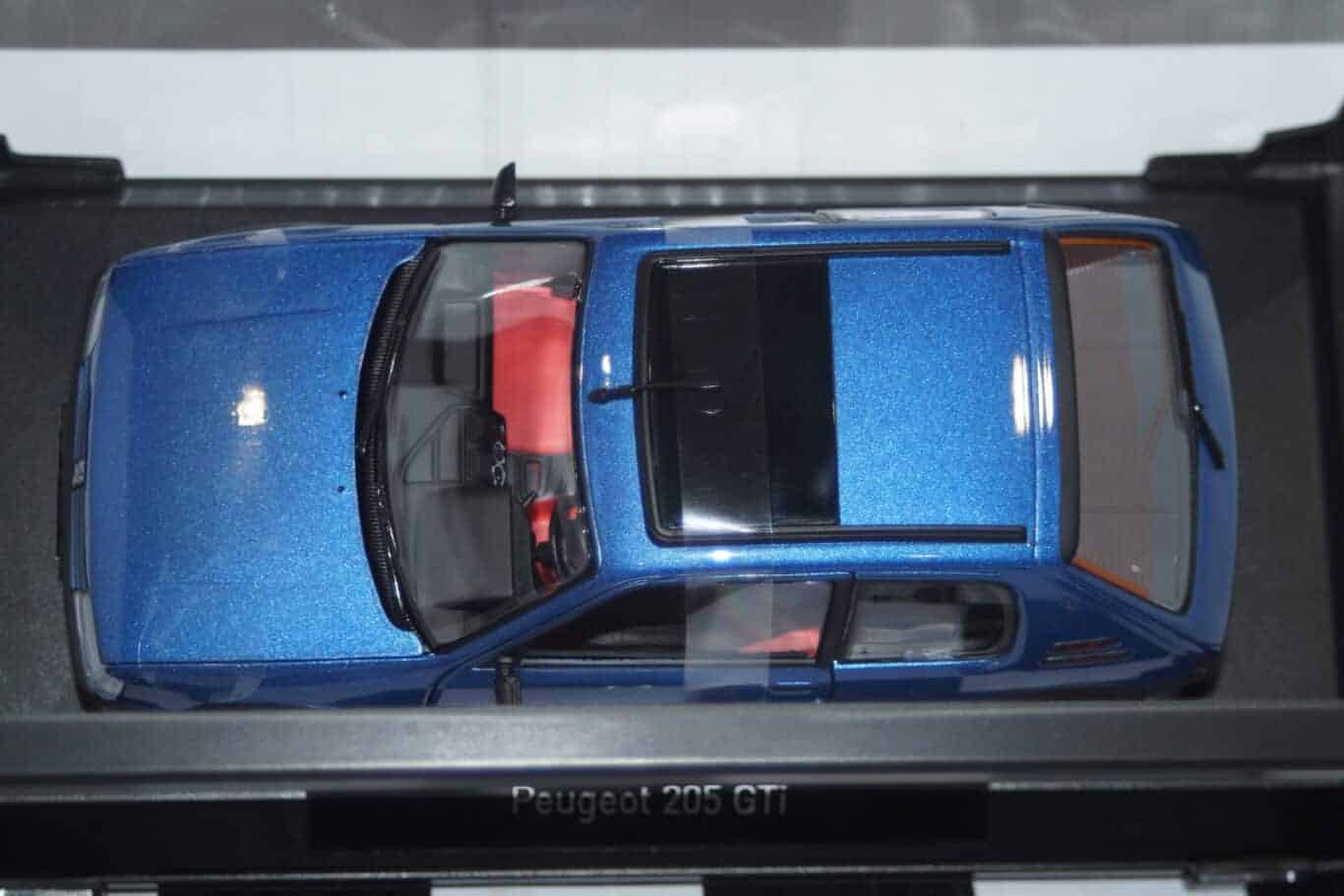 Norev vauxhall opel astra mk3 gsi 1992 red 1:18 scale 183672