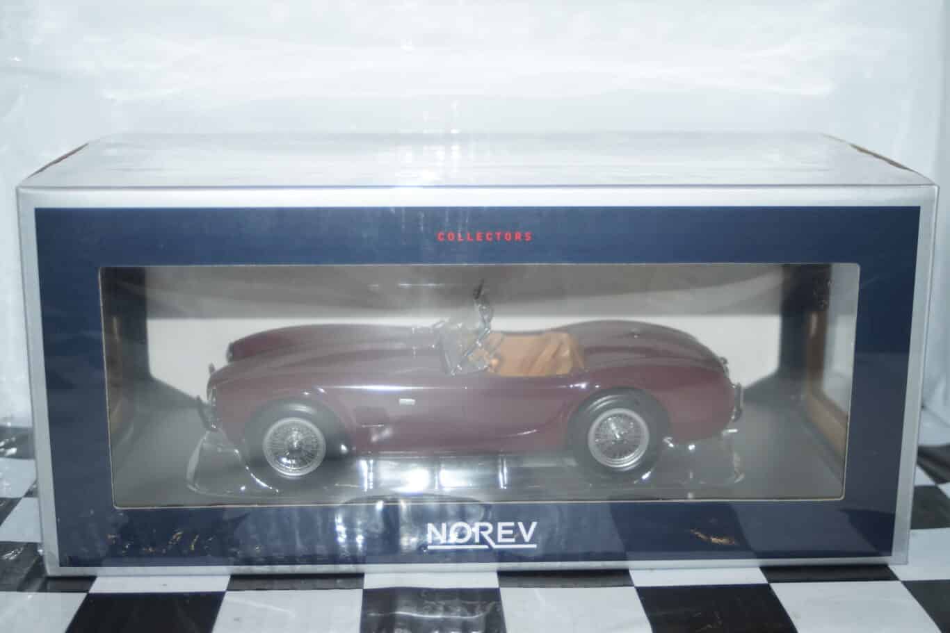 Norev ac cobra 2898 1963 red 1:18 scale 182758