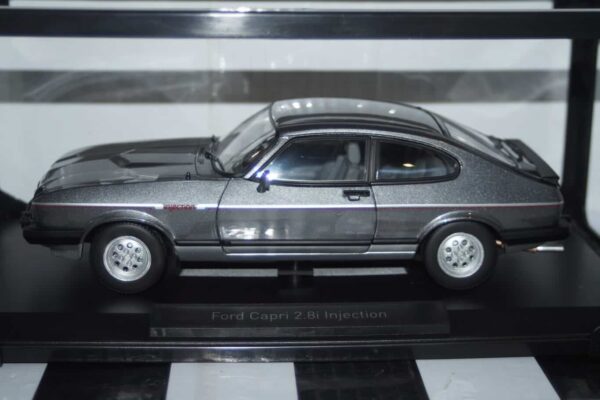 Norev ac cobra 2898 1963 red 1:18 scale 182758