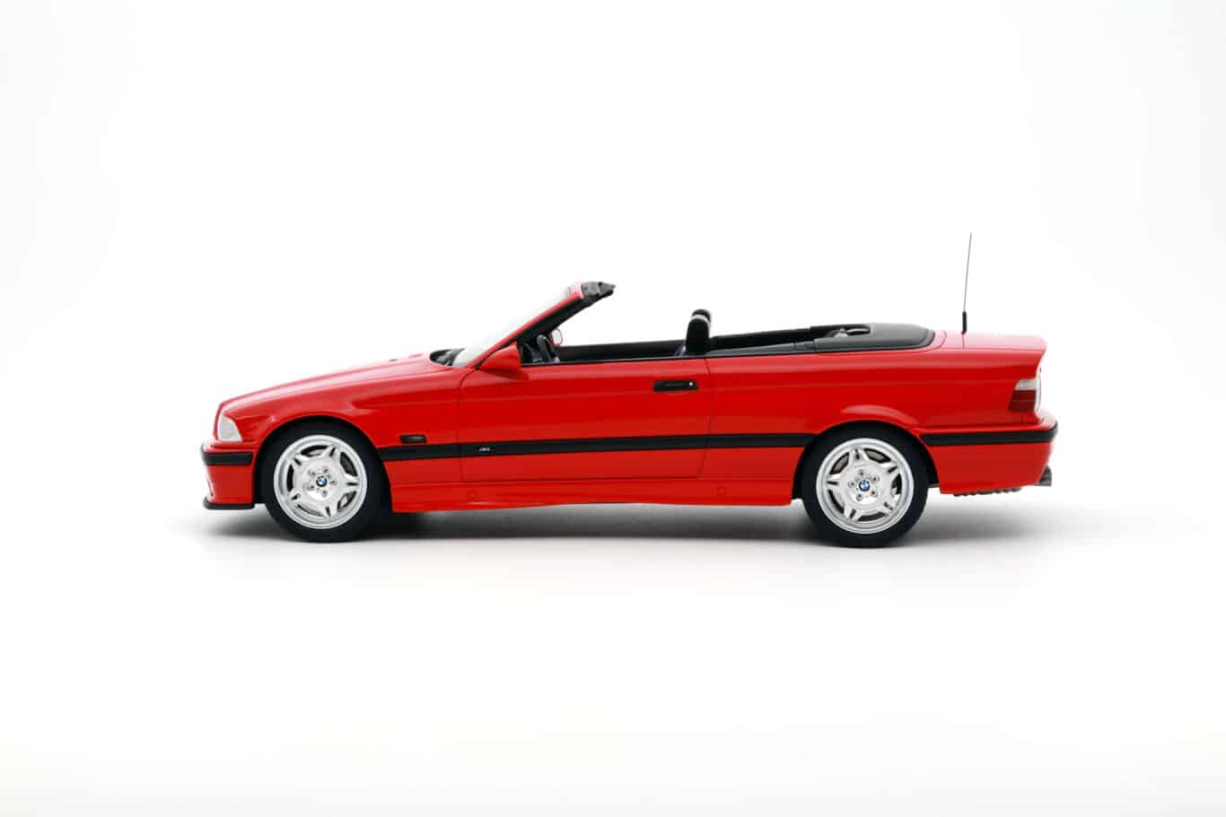 Otto bmw m3 e36 convertible red 1:18 ot1048