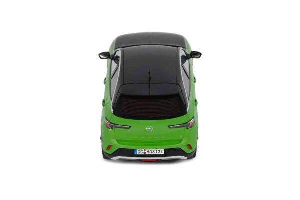 Otto opel mokka e gs line 2021 green 1:18 ot435